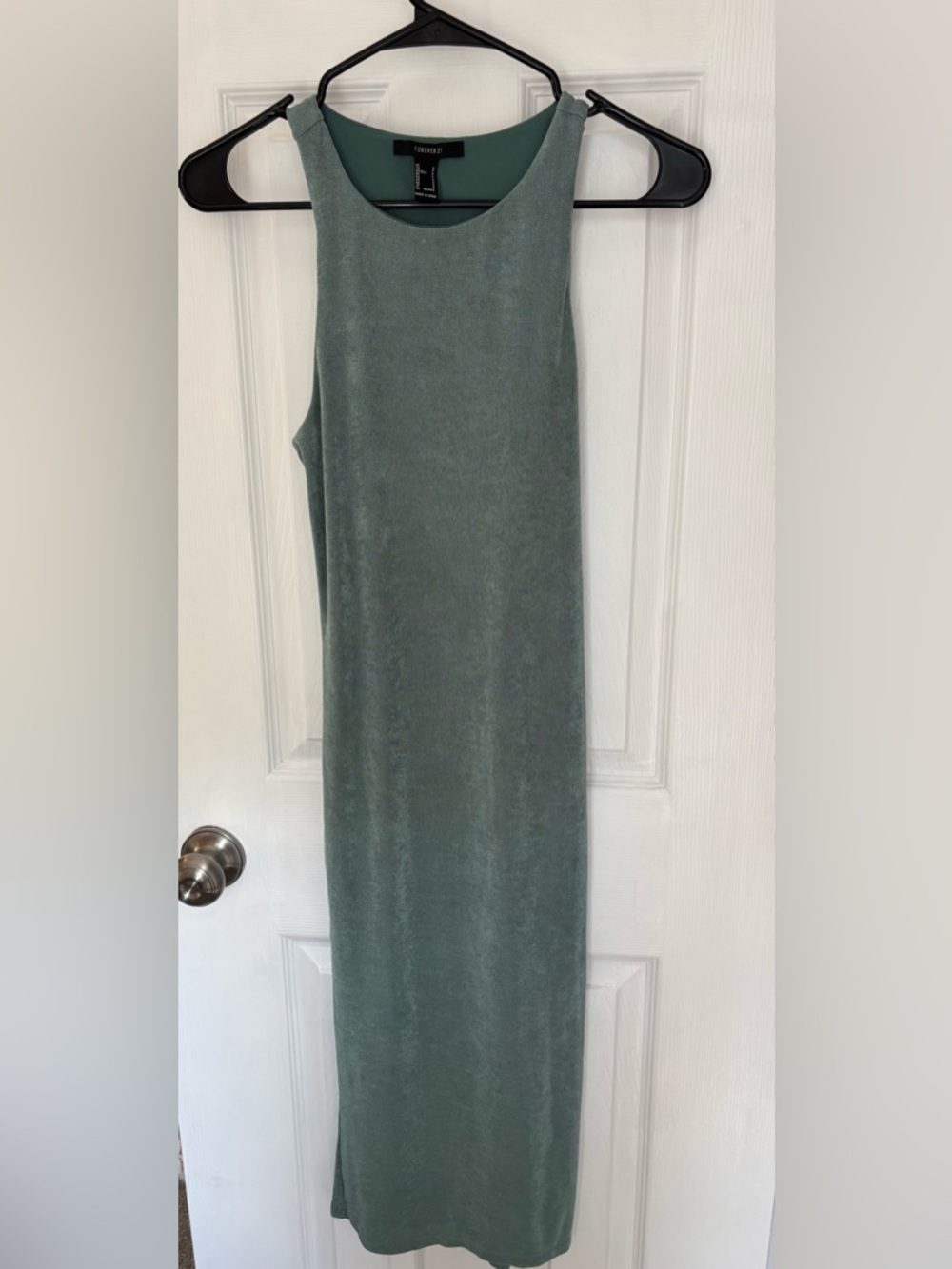 Forever 21 Blue/Green Midi Dress